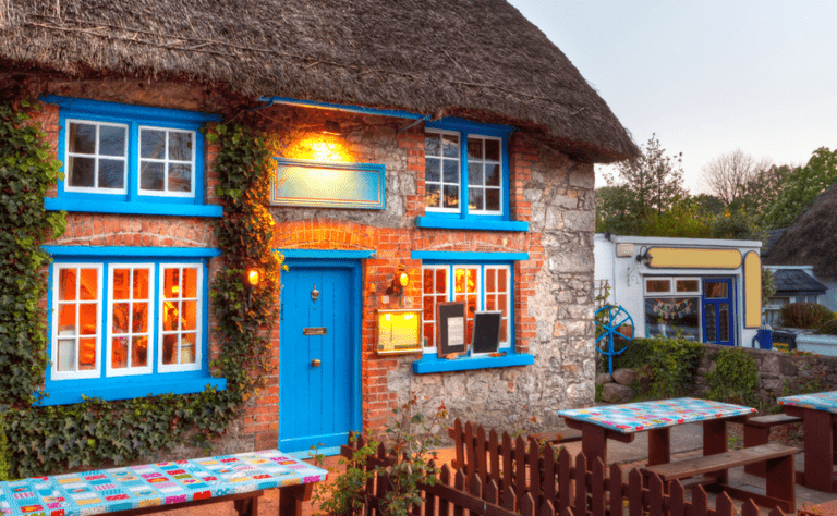 Cottage In Ireland 768x474 