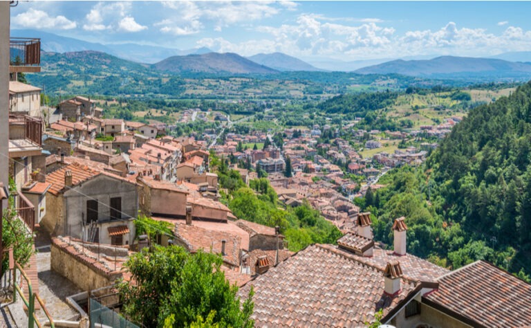 5 Buzzing Towns In Abruzzo - Italy Property Guides