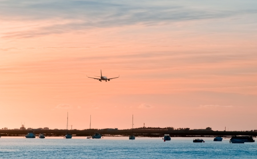 plane over faro