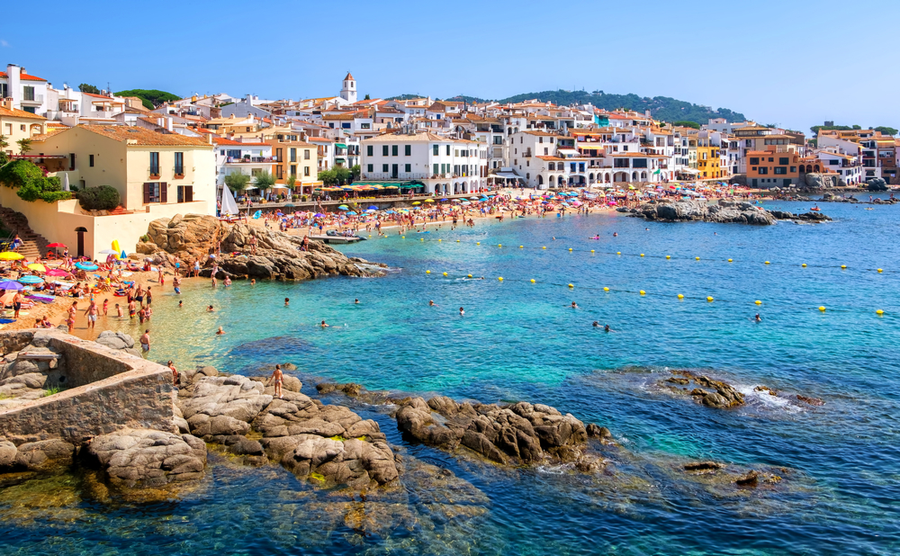 Let's retire to the Costa Brava - Spain Property Guides